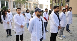 ევროპის უნივერსიტეტში ინდოეთის რესპუბლიკის 72-ე წლისთავთან დაკავშირებით საზეიმო ღონისძიება გაიმართა